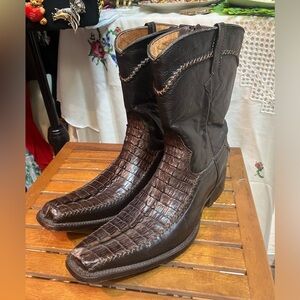 Crocodile skin and brown leather cowboy boots with inside zipper size 10 men’s
